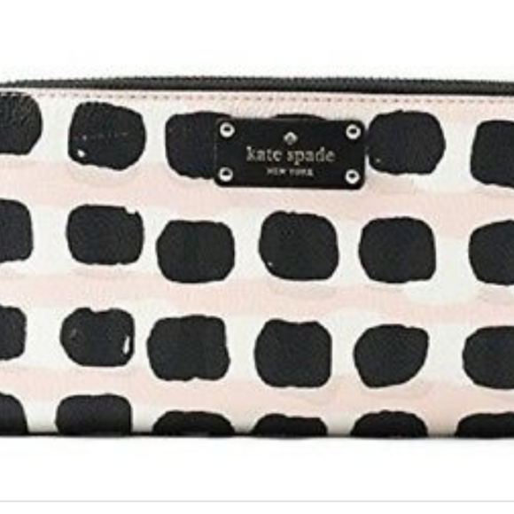 Kate Spade Grove Street Wristlet - Picture 1 of 6